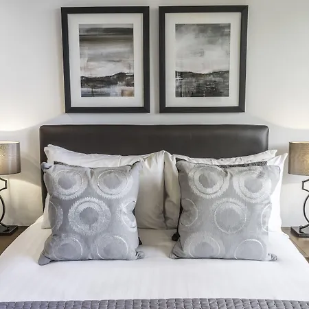 Aldgate By Excel Apartments-3